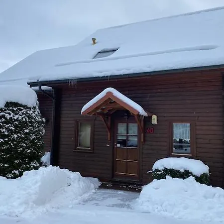 Doppelhaushaelfte In Сasa de vacaciones *